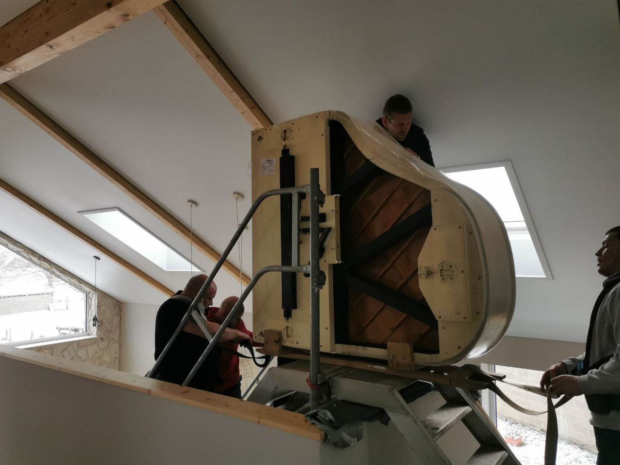 Erhöhter Schwierigkeitsgrad - mit Gerüst in das Obergeschoss